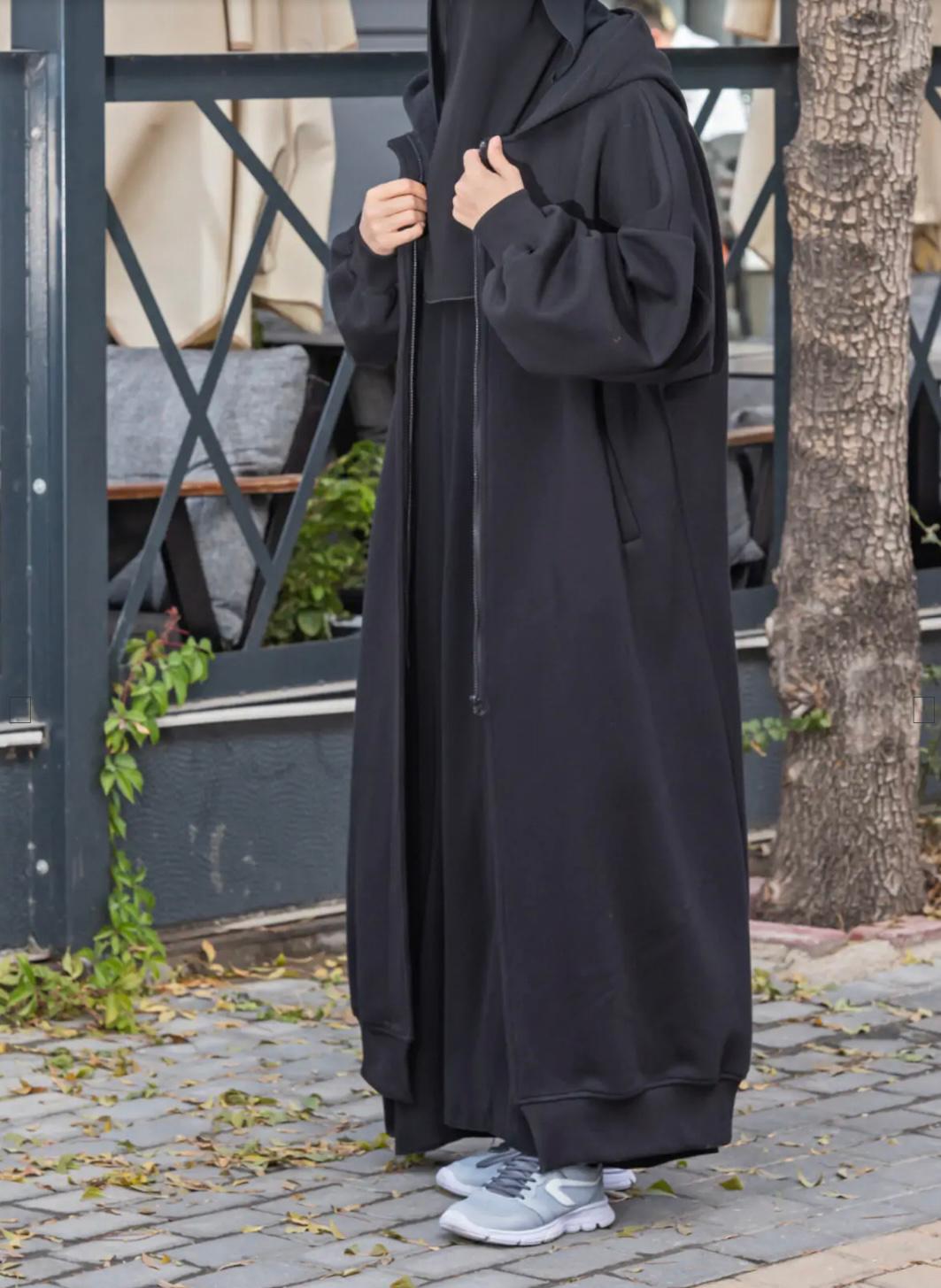 سويتشيرت بتغطية كاملة