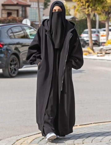 سويتشيرت بتغطية كاملة